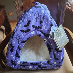 Halloween pet bed tent